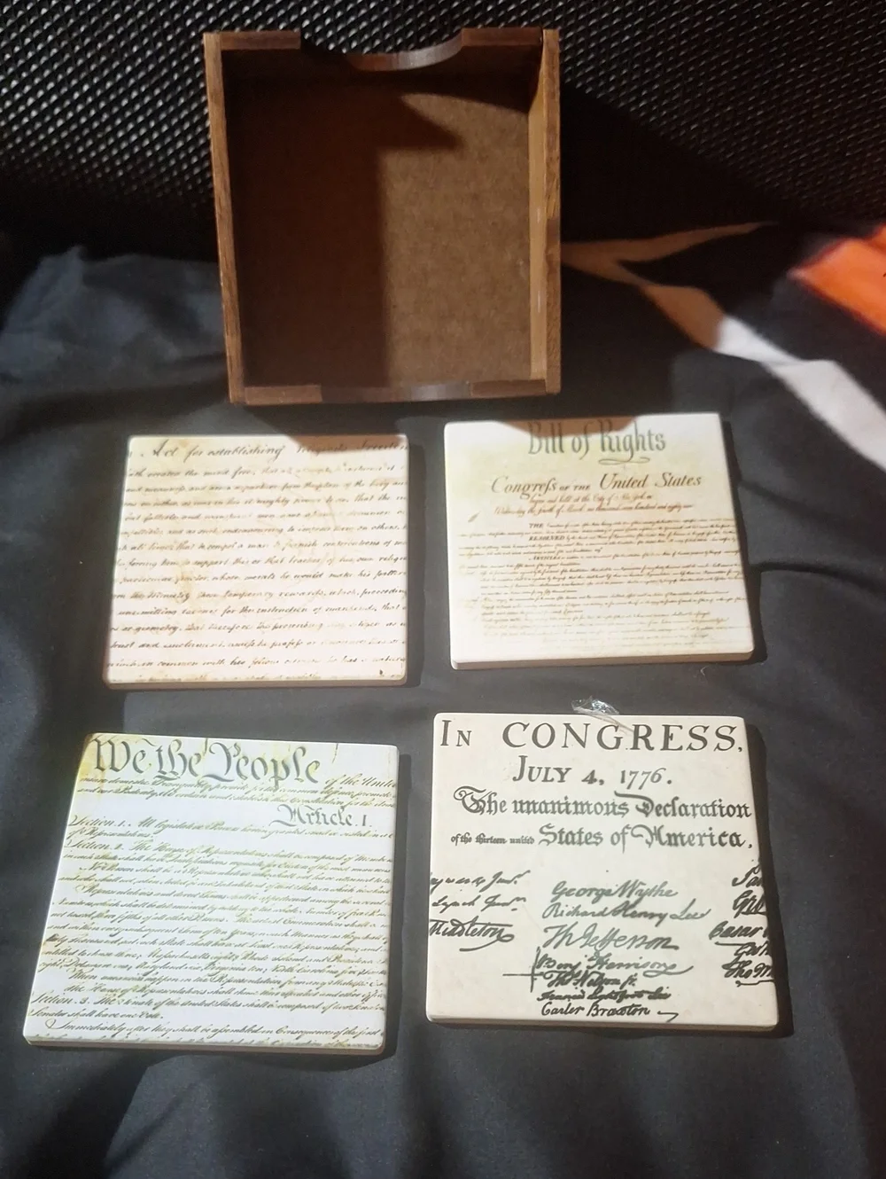 Classic Americana Marble Coaster Set - Beige Script